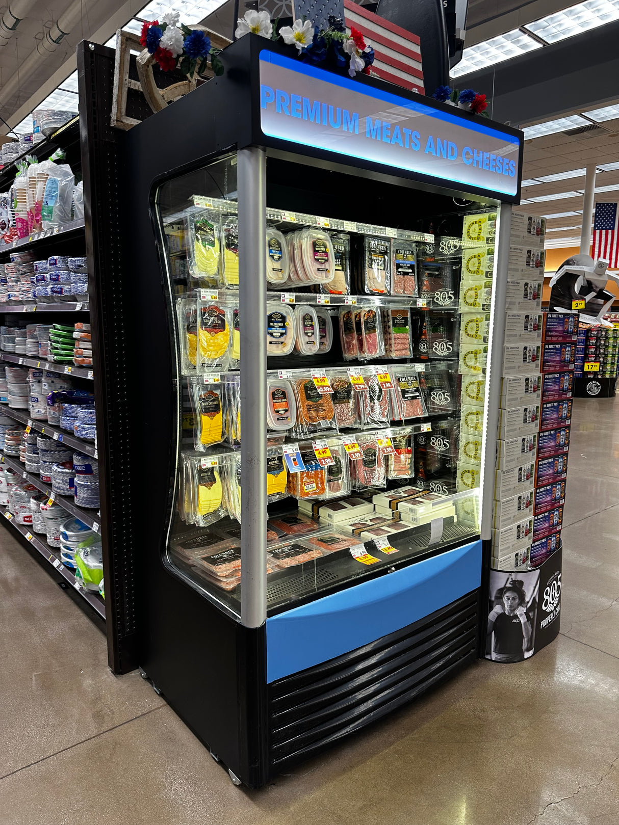 Tall commercial fridge with high-visibility LED lighting and 2-8℃ cooling