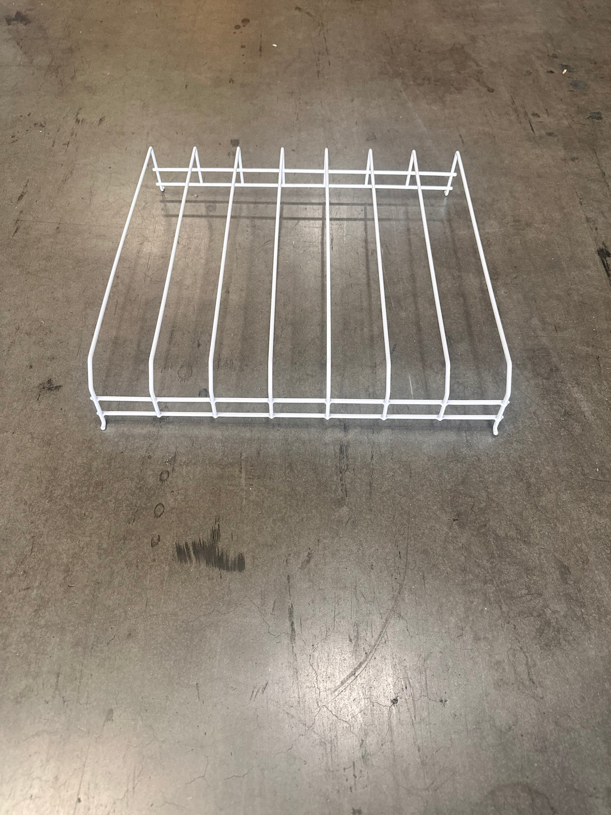 Close-up view of high-quality drink divider material and build.