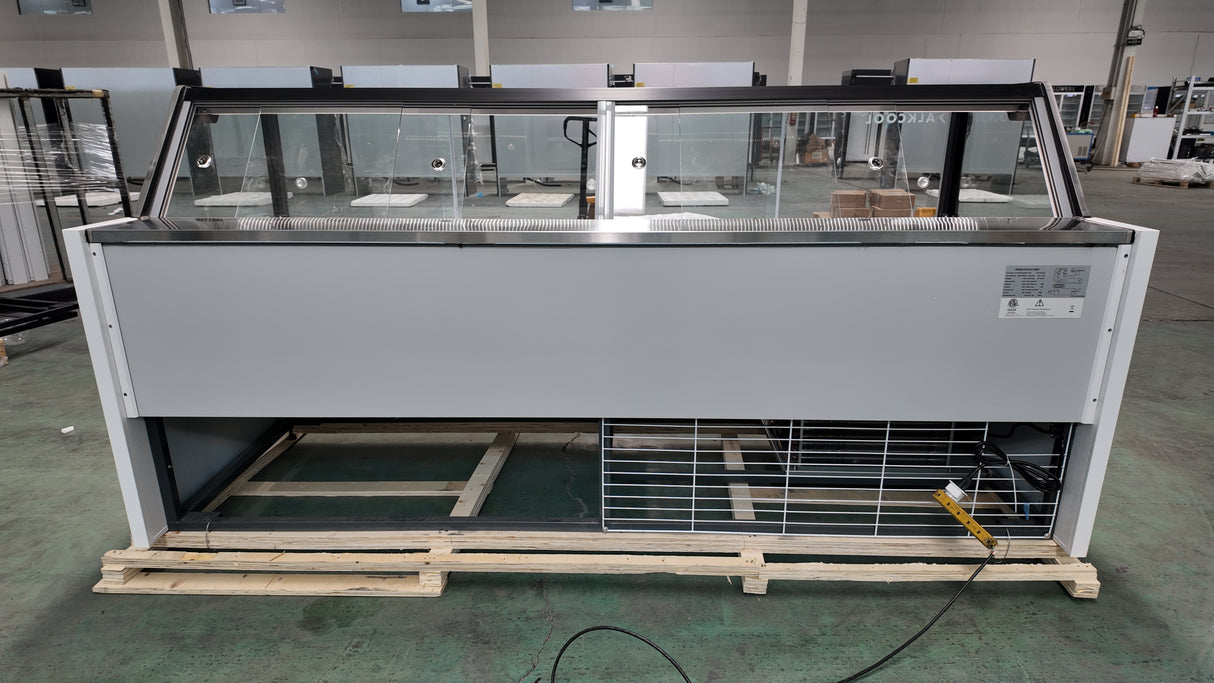 Deli refrigerated display with modular coil and Secop compressor.