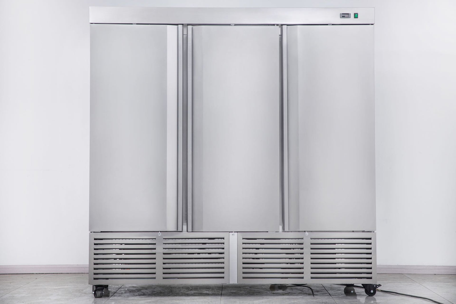 NAFCOOL Commercial Refrigerator 68"