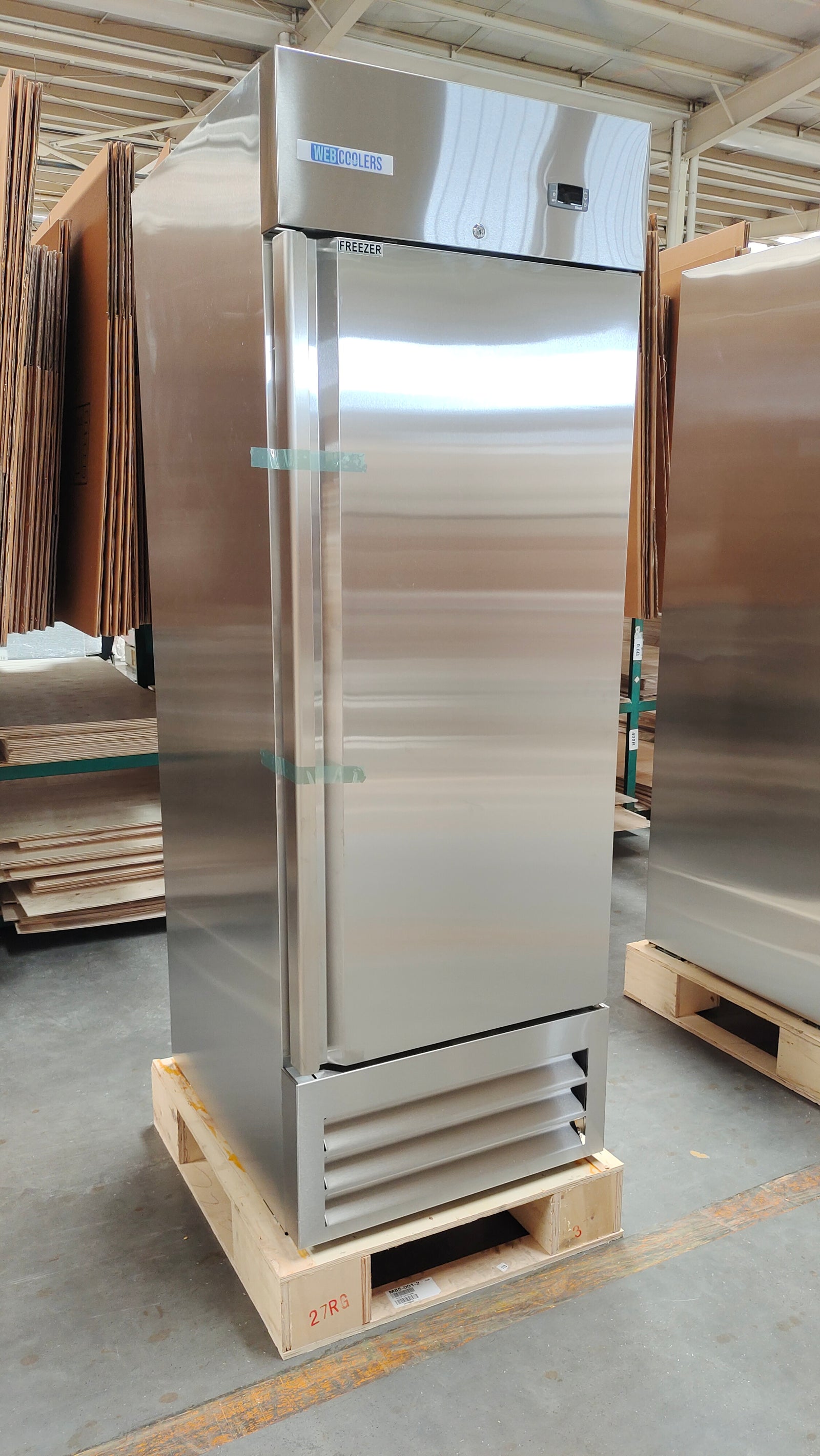 The RI-29F Small Refrigerator Will Elevate Your Commercial Kitchen