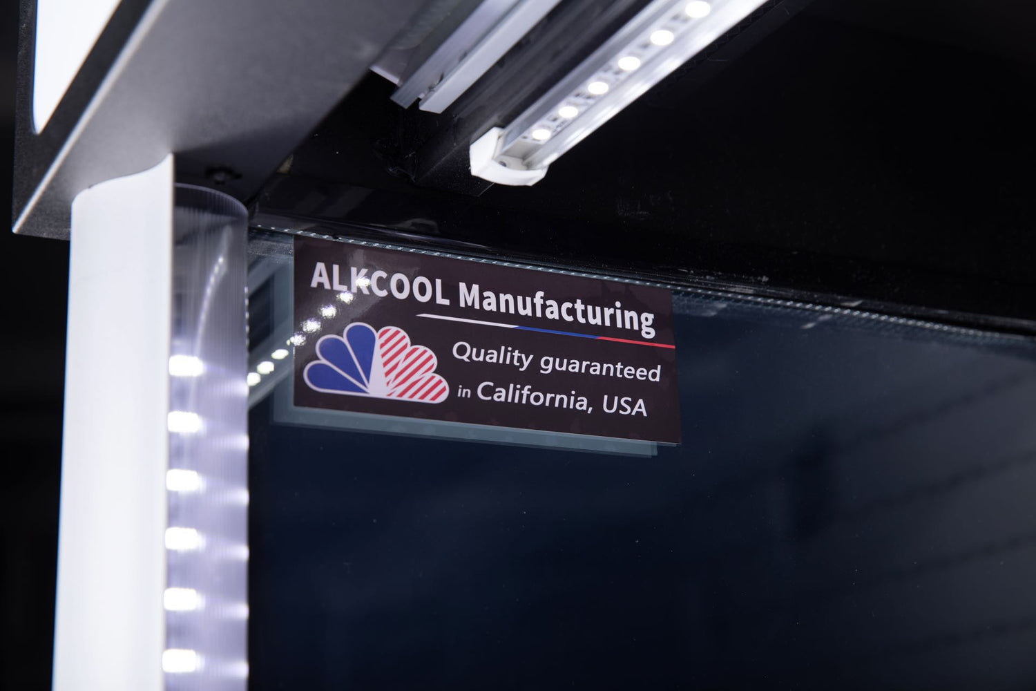 NAFCOOL vertical glass door fridge for commercial grab-and-go food display