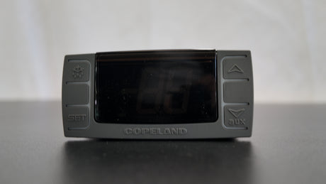 Dixell XR02CX 4dafbls 120V Digital Thermostat Controller