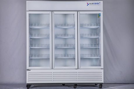 TGDR70 Ful Pearl White Three Door Commercial Refrigerator 02