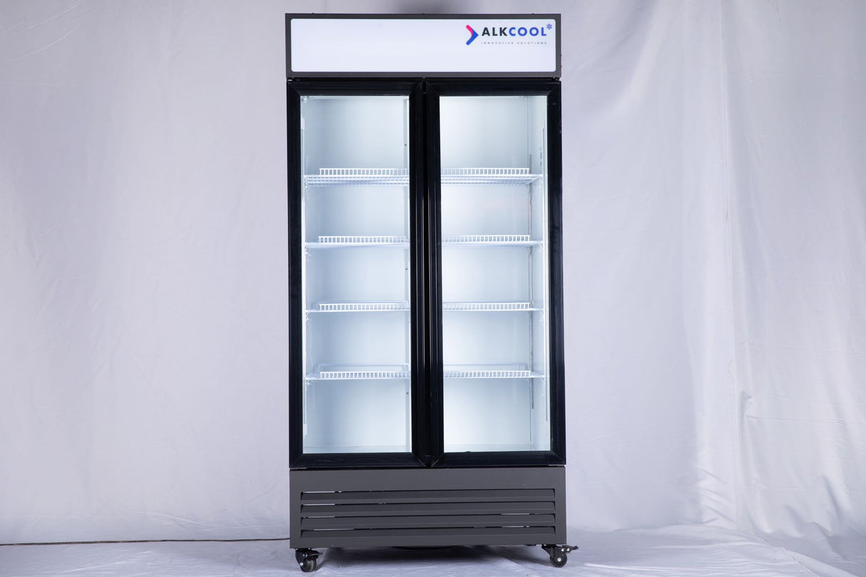 Two Section Swing Glass Door Refrigerator 02
