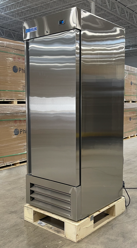 Webcoolers RI-29F 29" Stainless Steel Solid Door Reach-In Freezer