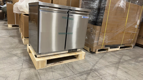 Webcoolers UC-36 36‘’ Undercounter Two Section Door Refrigerator