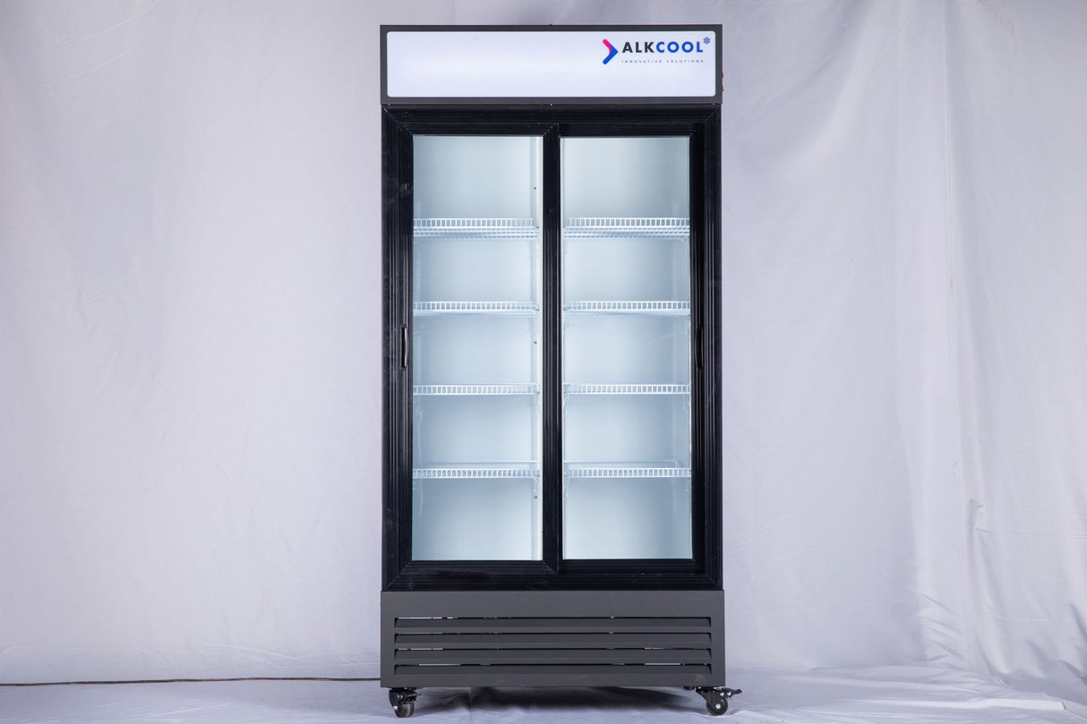 GDR51(S)N commercial fridge for restaurants, cafes, and bars
