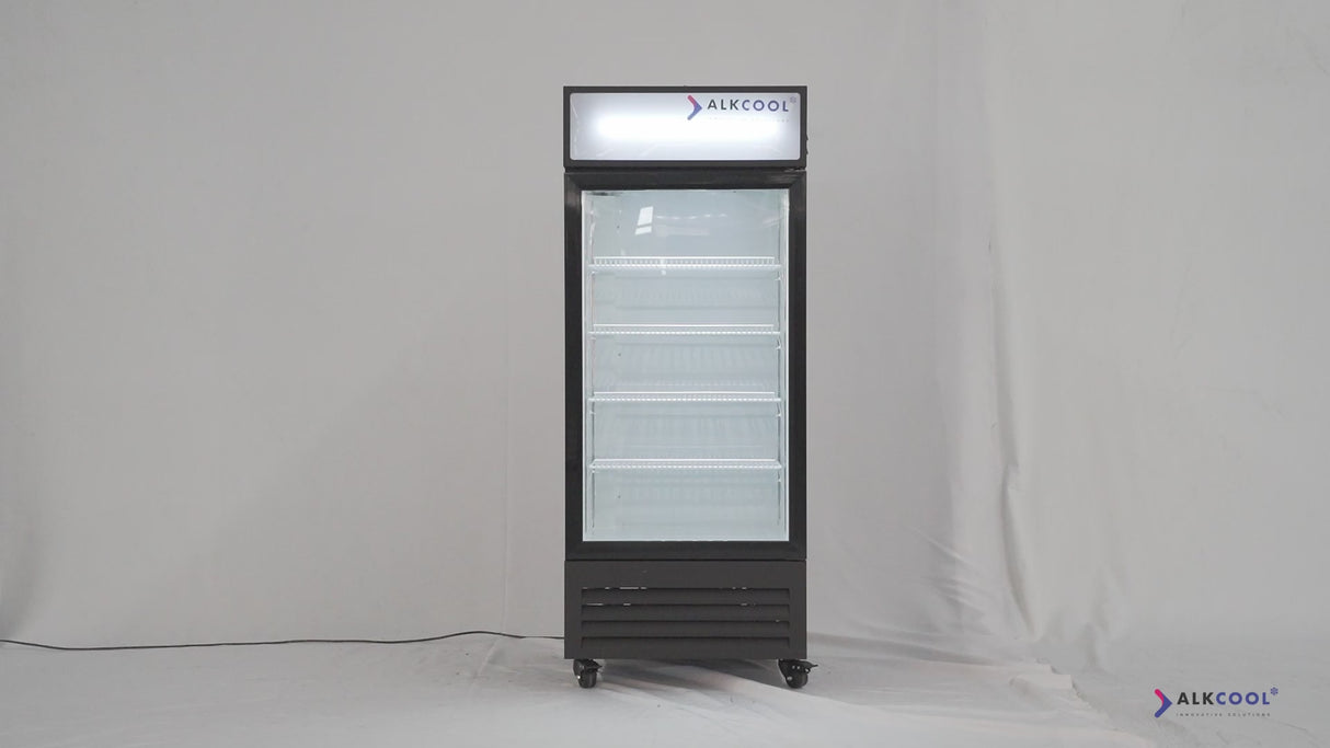 SDGR26 Glass Door Merchandiser 03