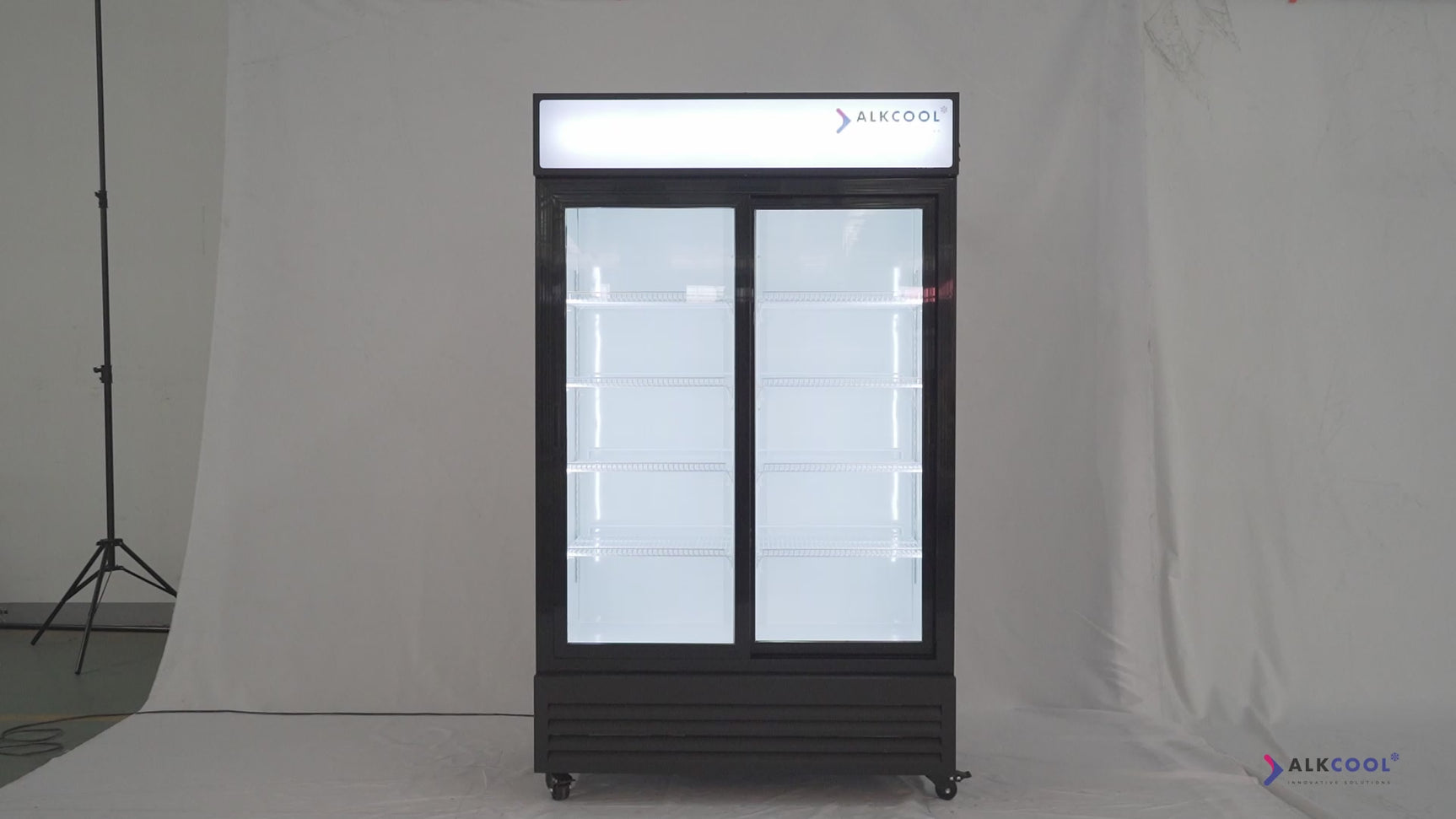 GDR47S Two Section Sliding Glass Door Merchandiser Refrigerator 10