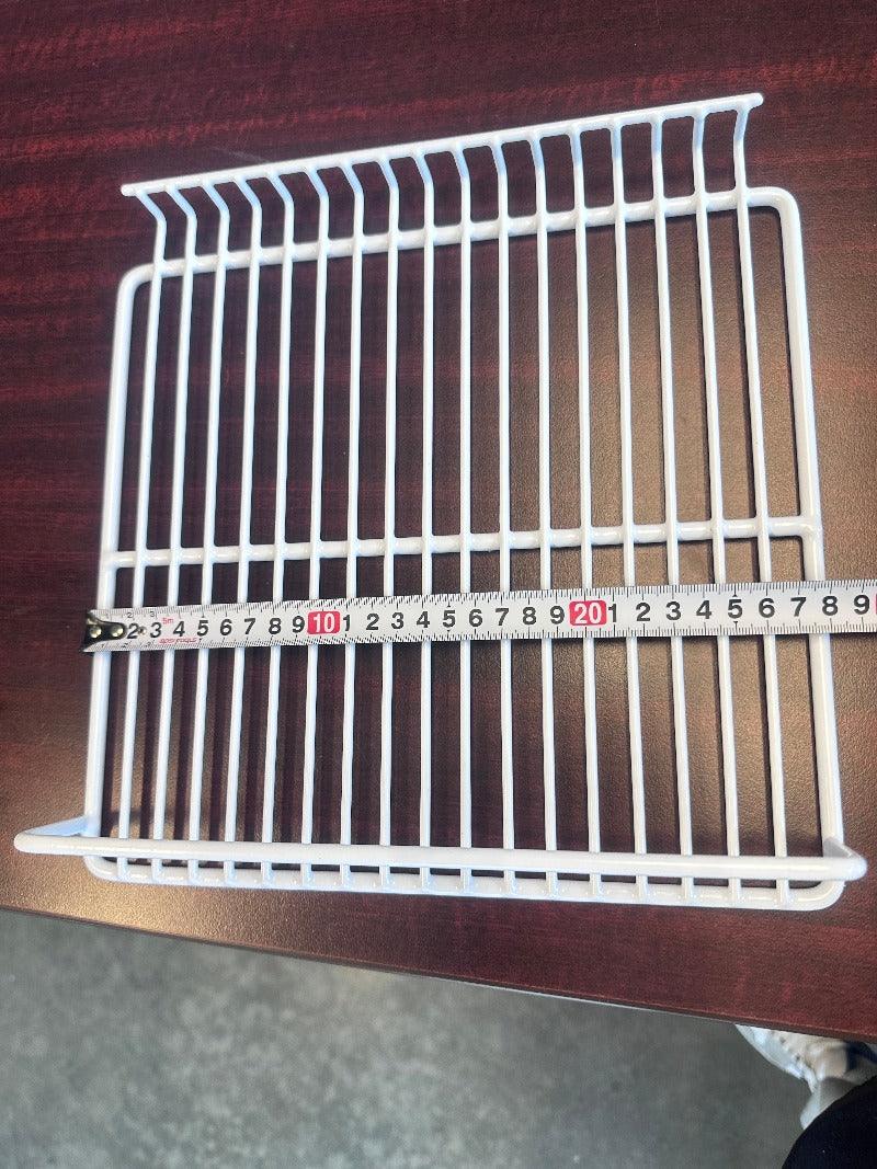 Slim line coated wire shelf 02